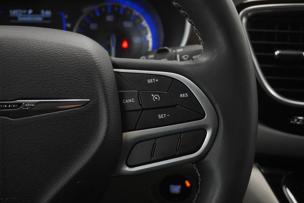 Certified 2023 Chrysler Voyager LX FWD image 38