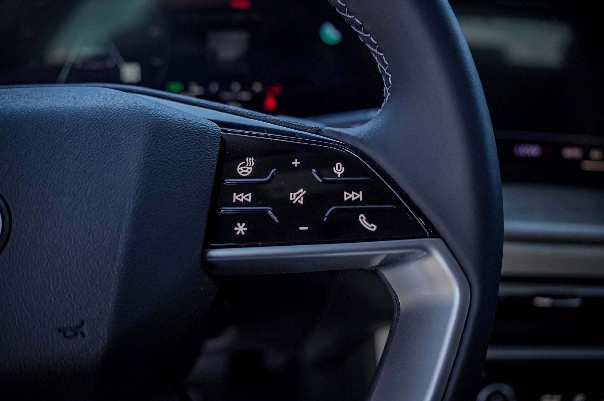 New 2025 Audi Q5 Premium Plus image 14