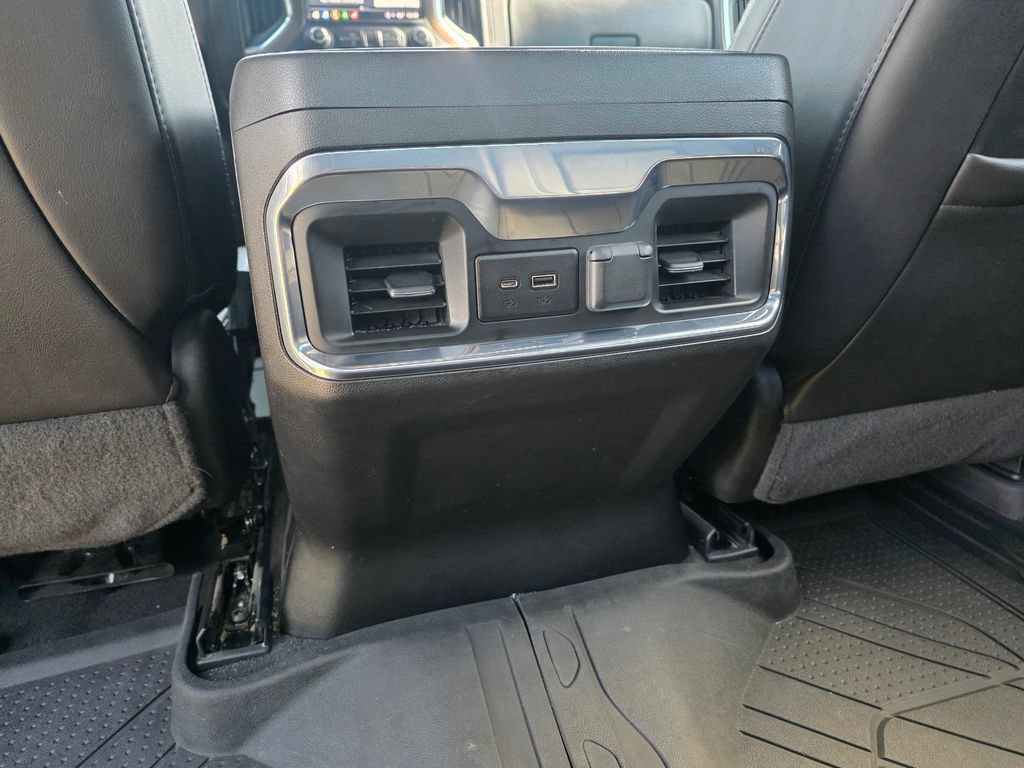 Used 2022 Chevrolet Silverado 3500 High Country w/ Technology Package AWD/4WD image 22