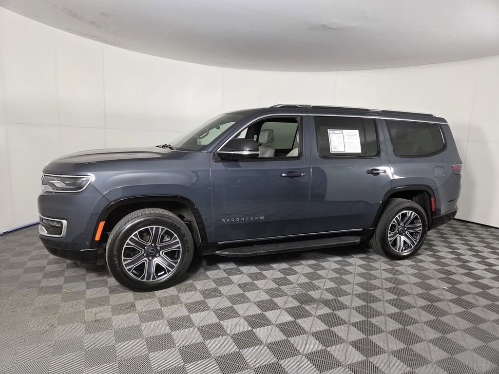 Certified 2025 Jeep Wagoneer 4WD image 10