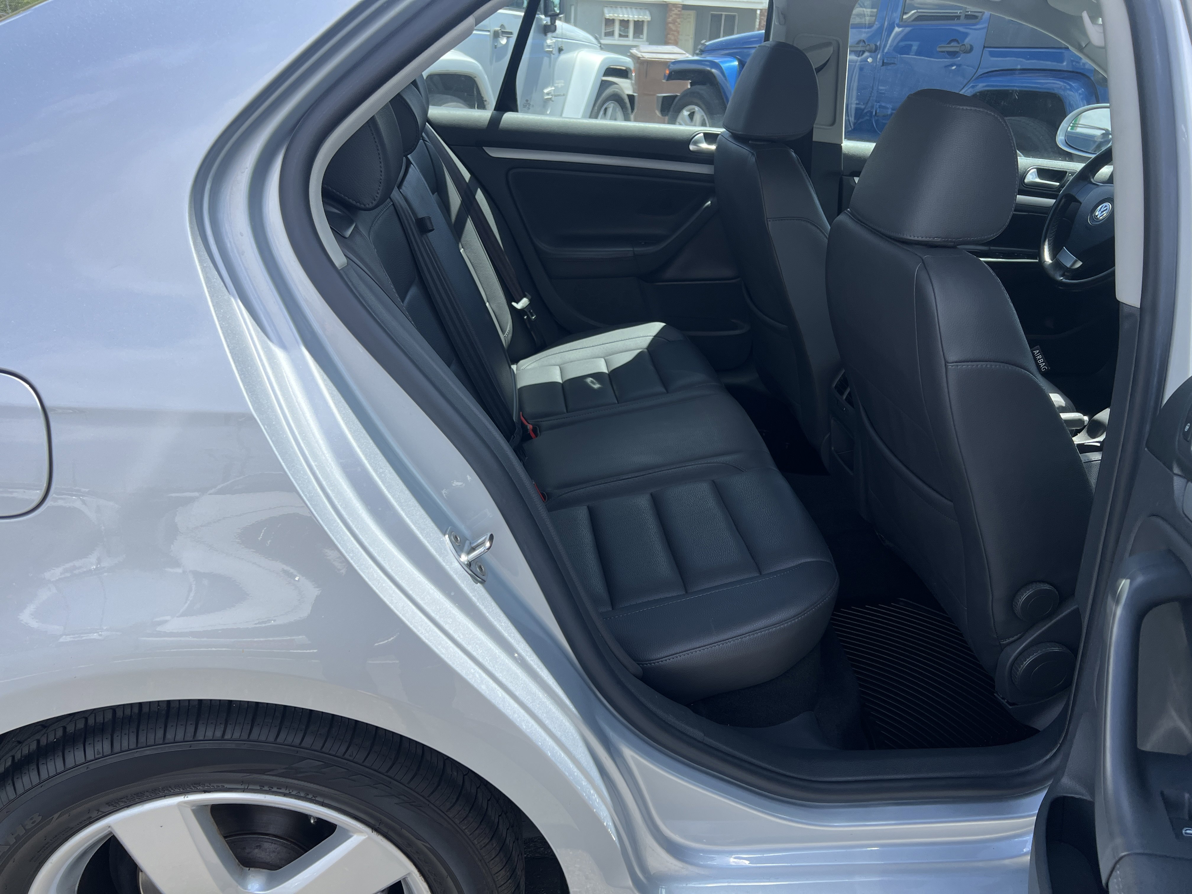 Used 2008 Volkswagen Jetta SE FWD image 9