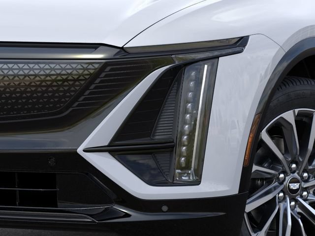 New 2027 Cadillac Lyriq Premium Sport RWD image 10