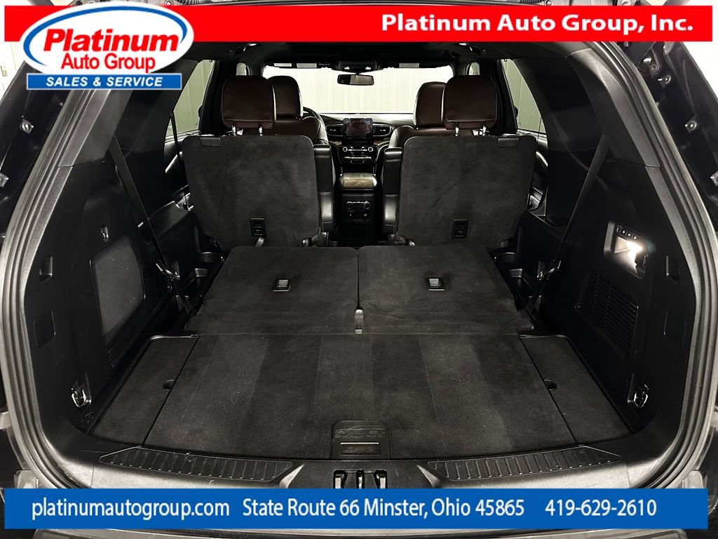 Used 2021 Ford Explorer Platinum w/ Equipment Group 601A AWD/4WD image 39