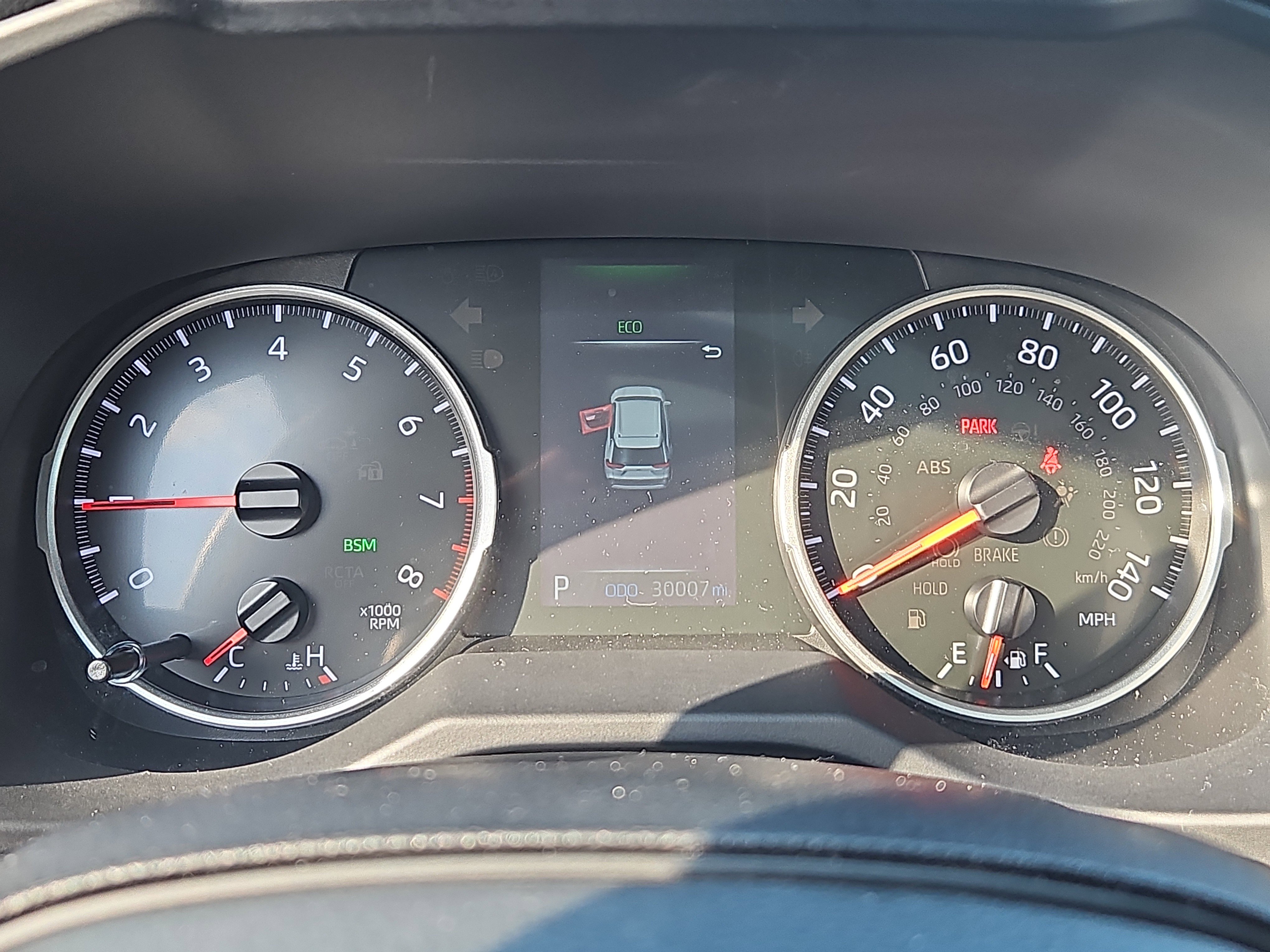 Used 2022 Toyota RAV4 XLE w/ Convenience Package image 21