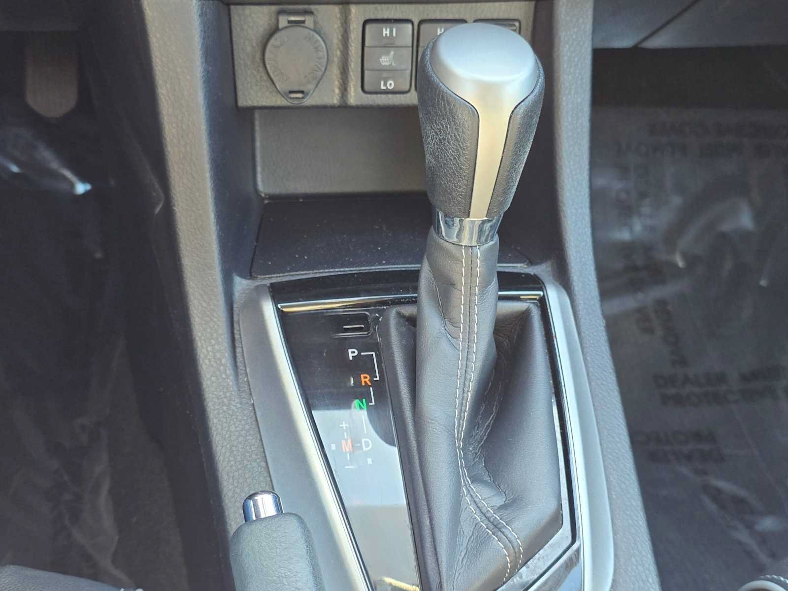 Used 2015 Toyota Corolla S Premium FWD image 28