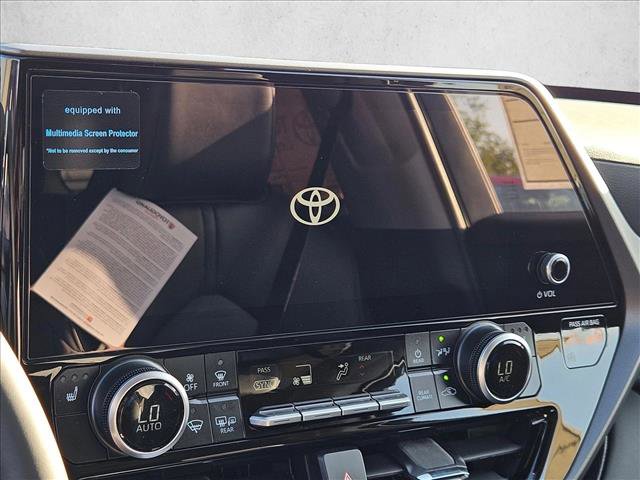 New 2026 Toyota Highlander XLE AWD/4WD image 12