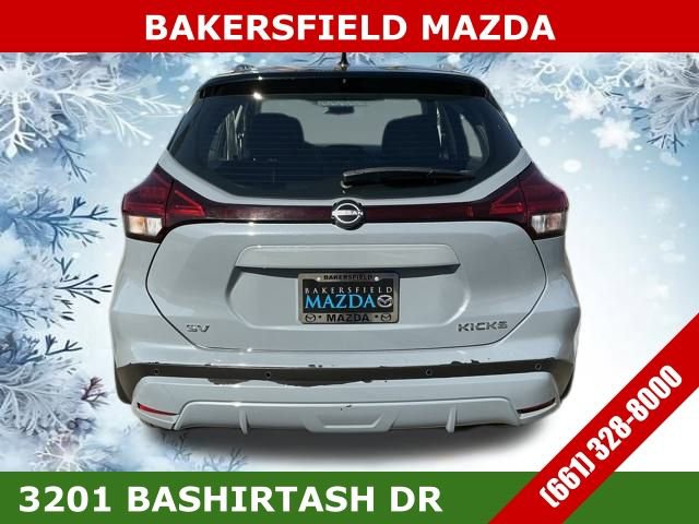 Used 2023 Nissan Kicks SV image 6