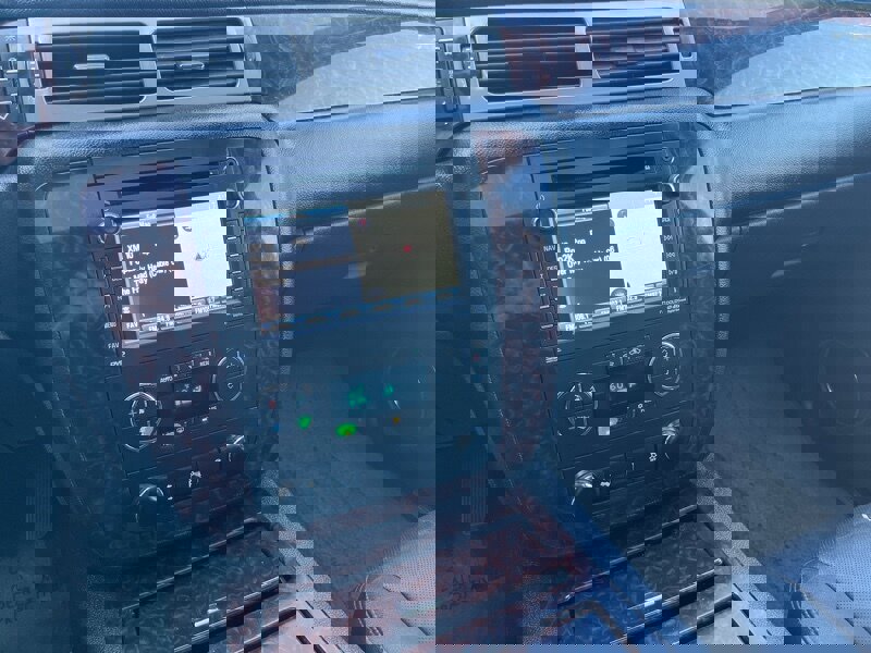 Used 2013 GMC Yukon Denali image 51