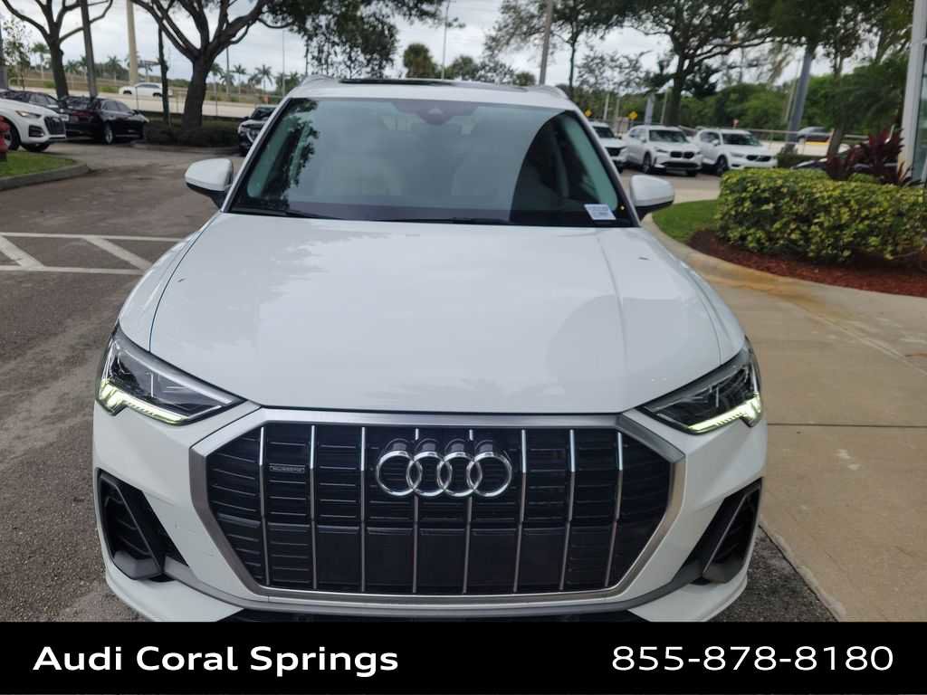 Used 2023 Audi Q3 2.0T Premium image 14