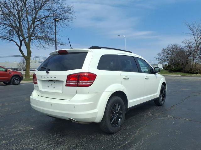 Used 2020 Dodge Journey SE w/ SE Popular Equipment Group image 6