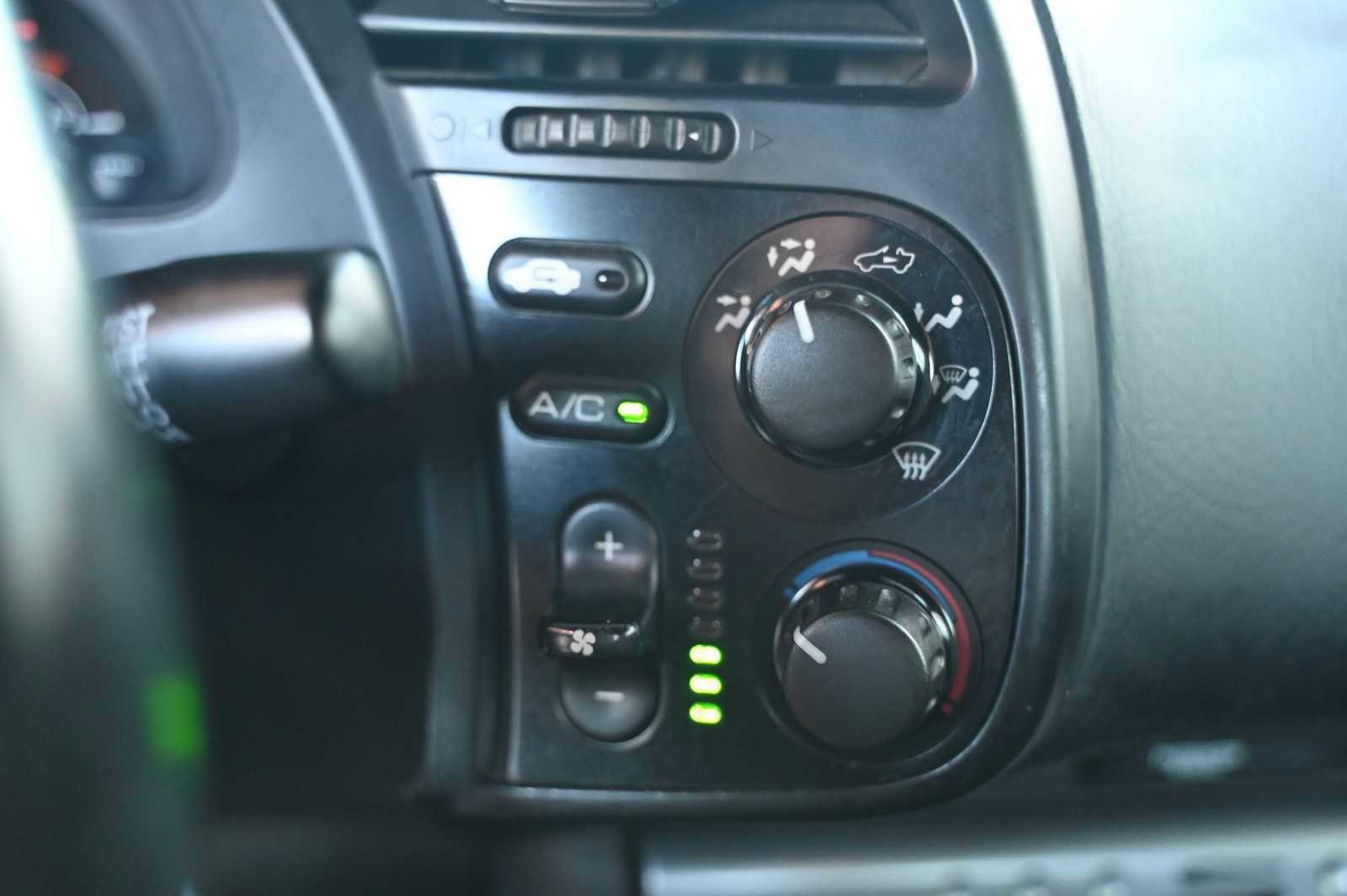 Used 2006 Honda S2000 image 27