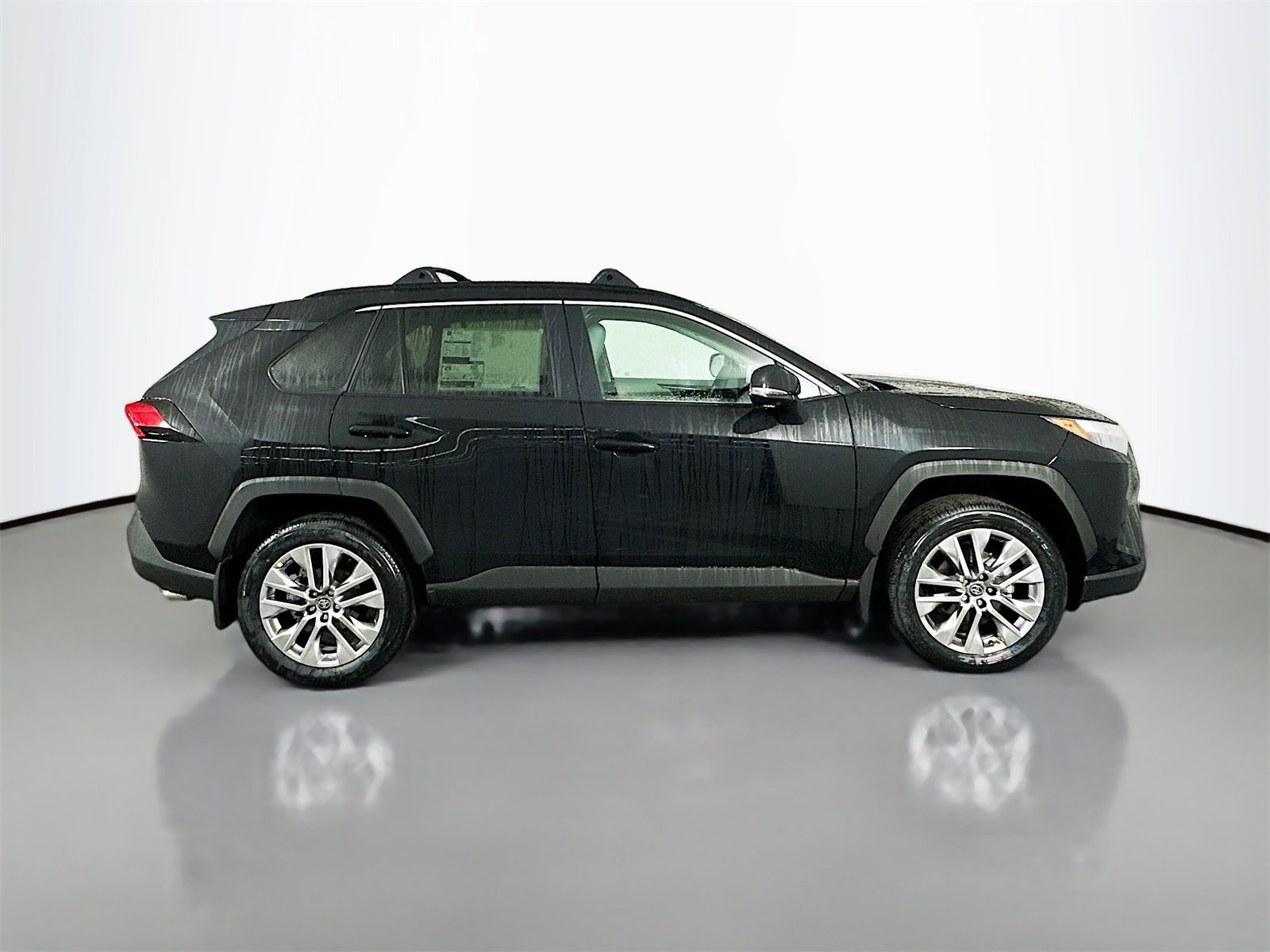 New 2025 Toyota RAV4 XLE Premium image 8