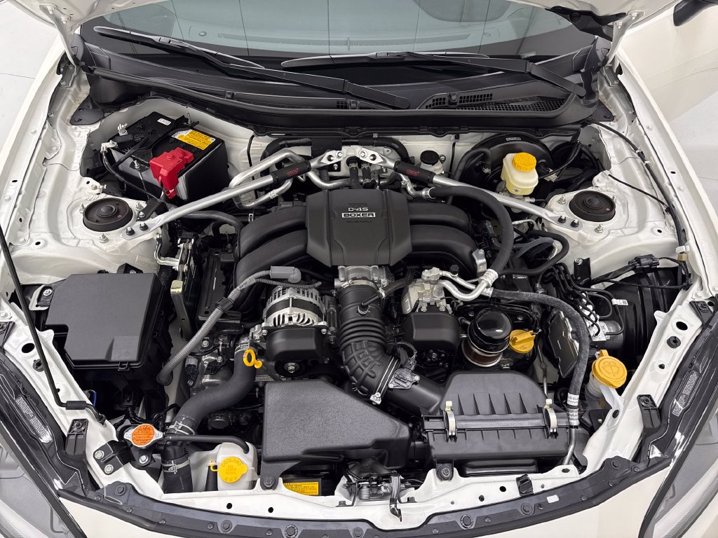 Used 2025 Subaru BRZ tS RWD image 13