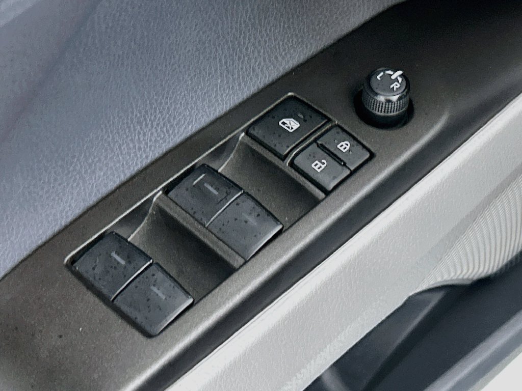 Used 2024 Toyota Camry LE FWD image 21