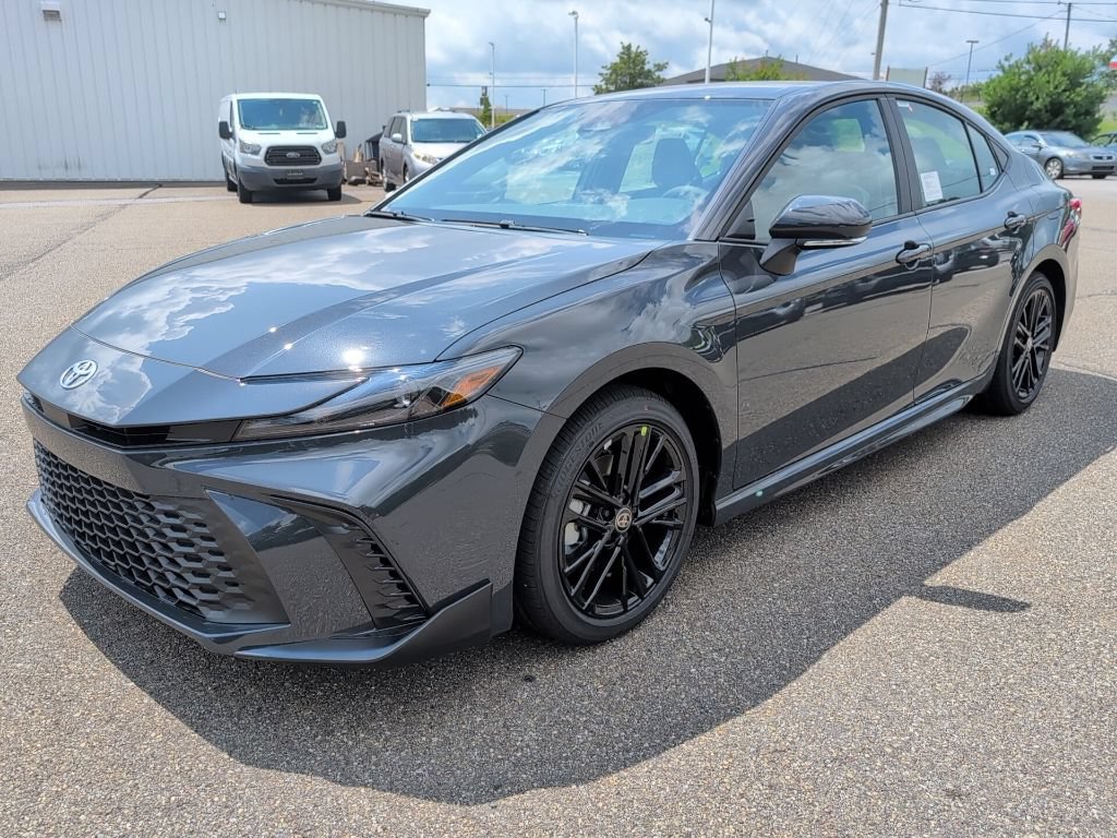 Certified 2026 Toyota Camry SE w/ Convenience Package FWD image 2