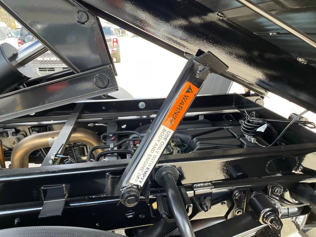 New 2026 Ford F550 4x4 Regular Cab Super Duty image 28