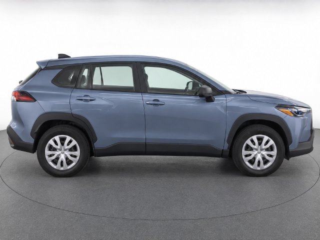 Used 2026 Toyota Corolla Cross L AWD/4WD image 8