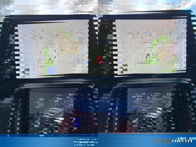 Used 2024 Lexus LX 600 F Sport image 35