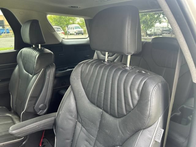 Used 2024 Hyundai Palisade Limited AWD/4WD image 16