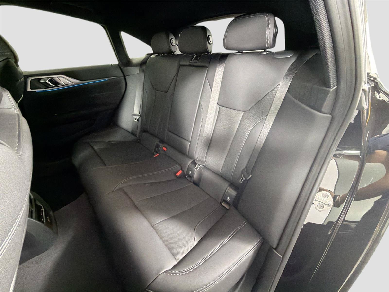 New 2026 BMW i4 xDrive40i AWD/4WD image 47
