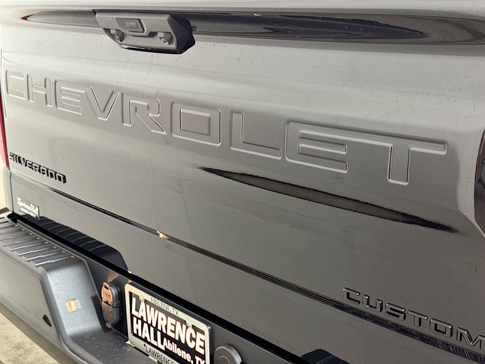 New 2026 Chevrolet Silverado 1500 Custom w/ Turbomax Blackout Package AWD/4WD image 18