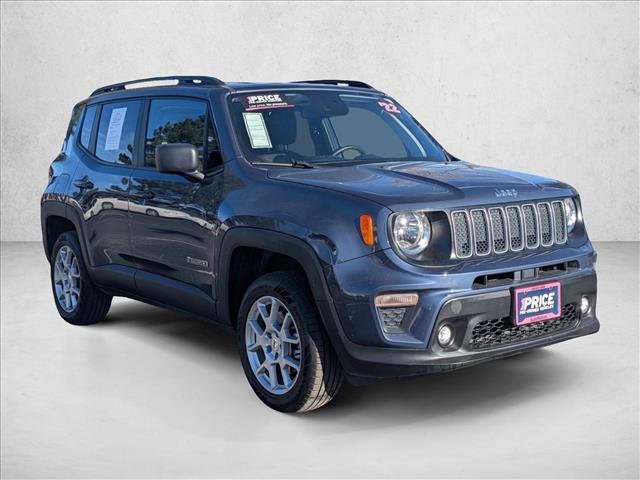 Used 2022 Jeep Renegade Latitude w/ Convenience Group image 3