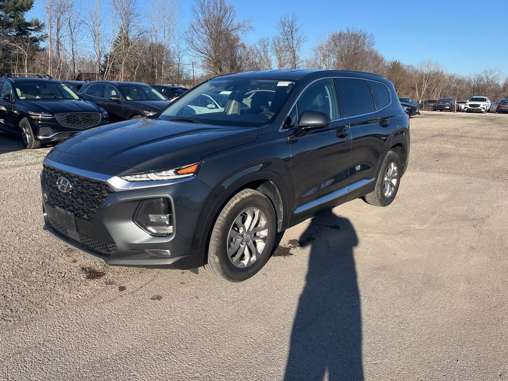 Used 2019 Hyundai Santa Fe SEL image 2
