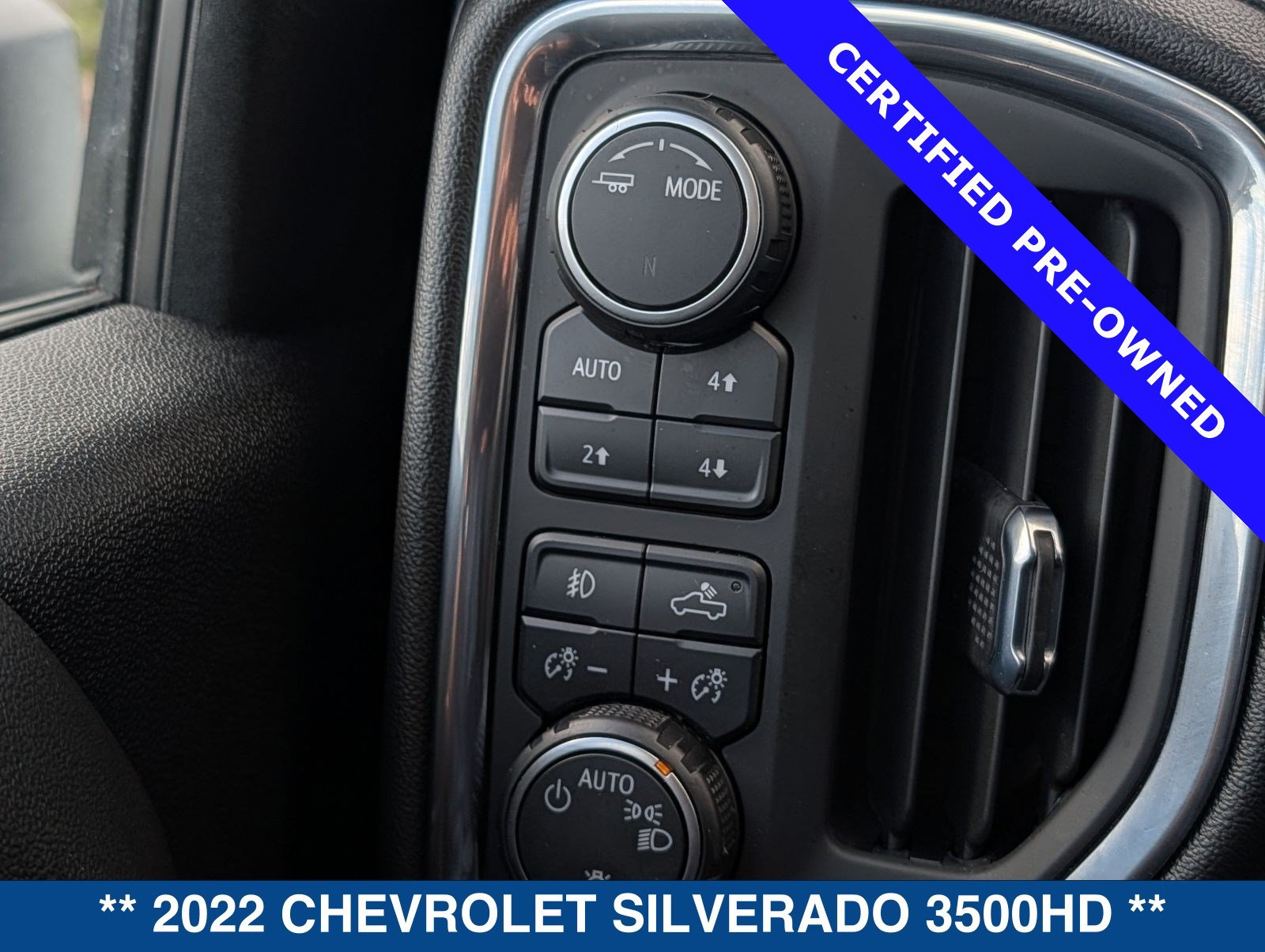 Used 2022 Chevrolet Silverado 3500 LT w/ Convenience Package AWD/4WD image 35