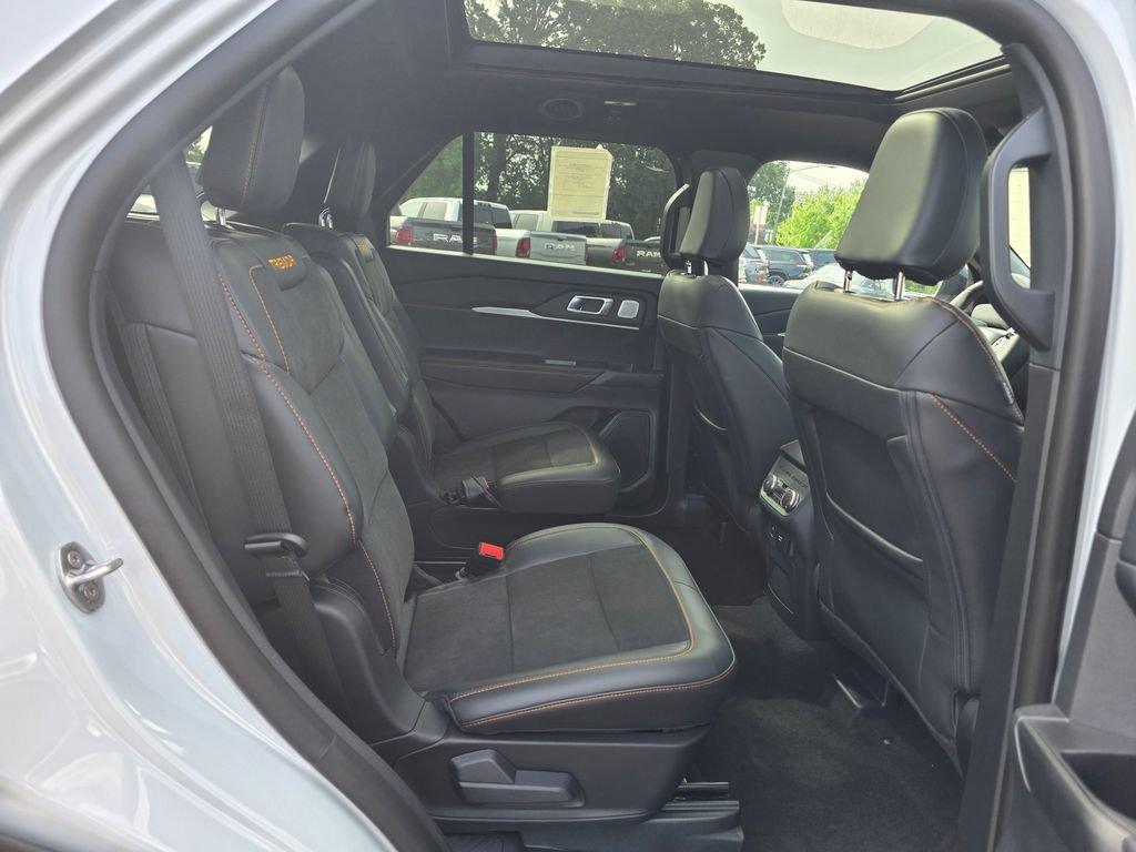 New 2026 Ford Explorer Tremor w/ Tremor Ultimate Package AWD/4WD image 25