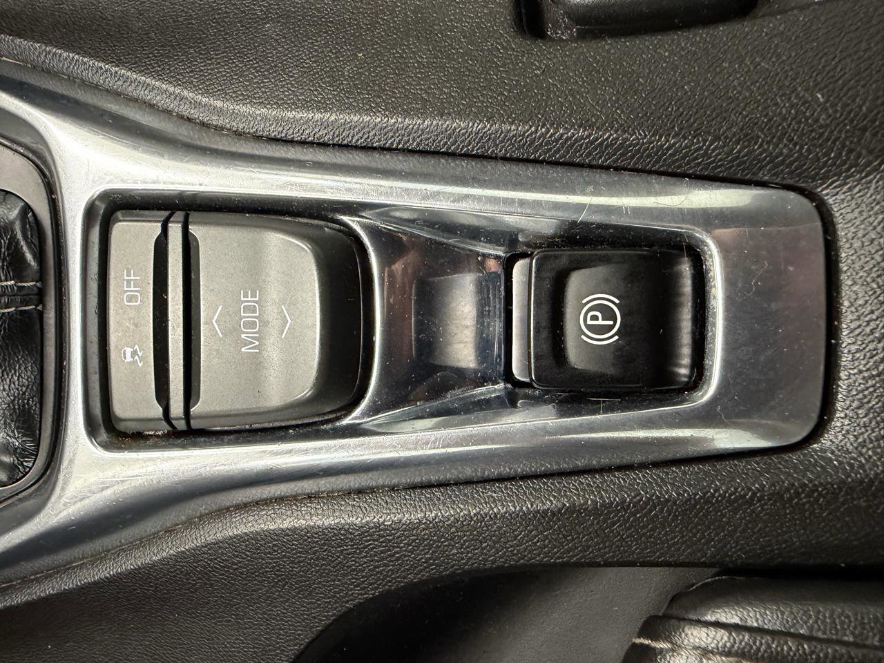 Used 2017 Chevrolet Camaro LT w/ RS Package image 21