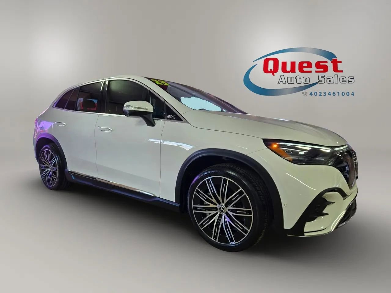 Used 2023 Mercedes-Benz EQE 500 4MATIC SUV image 1