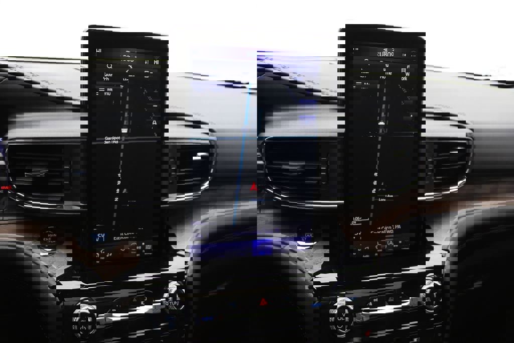 Used 2022 Ford Explorer Platinum w/ Equipment Group 601A image 25