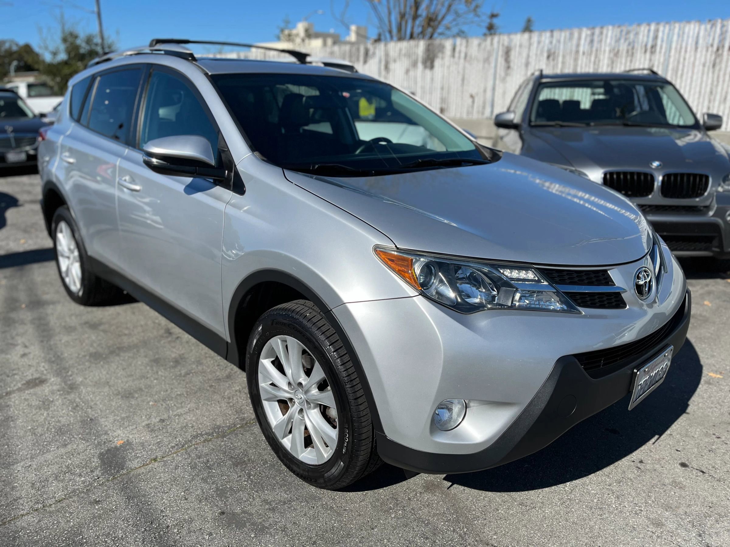 Used 2013 Toyota RAV4 Limited image 1