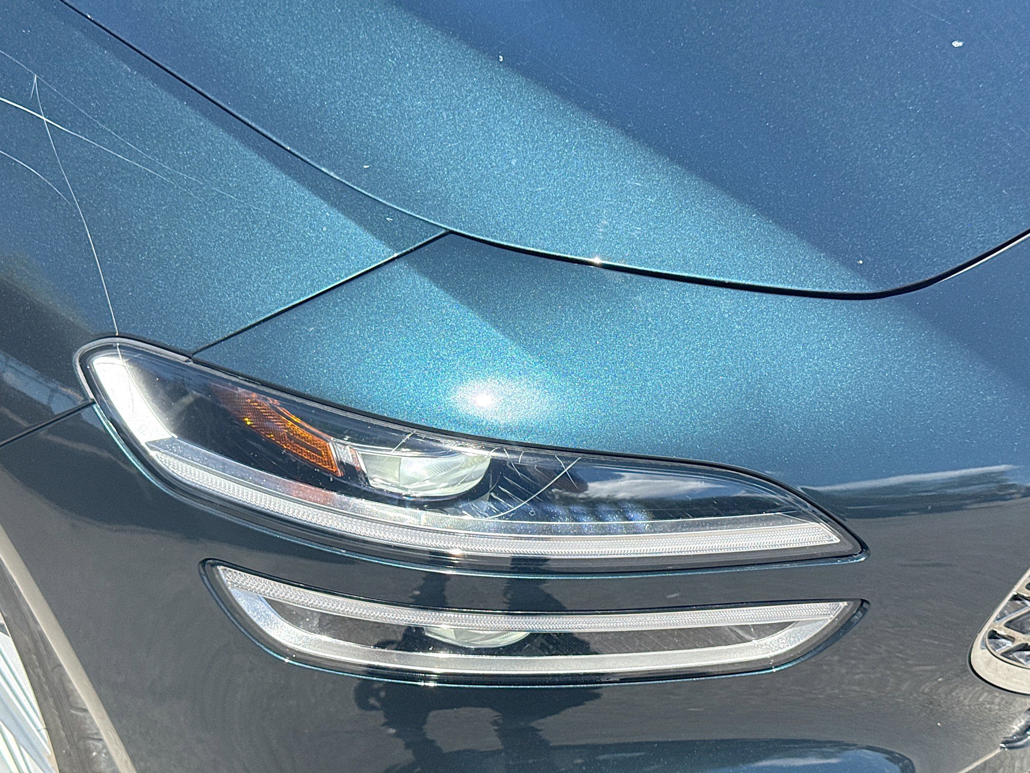 Used 2022 Genesis G70 3.3T image 35