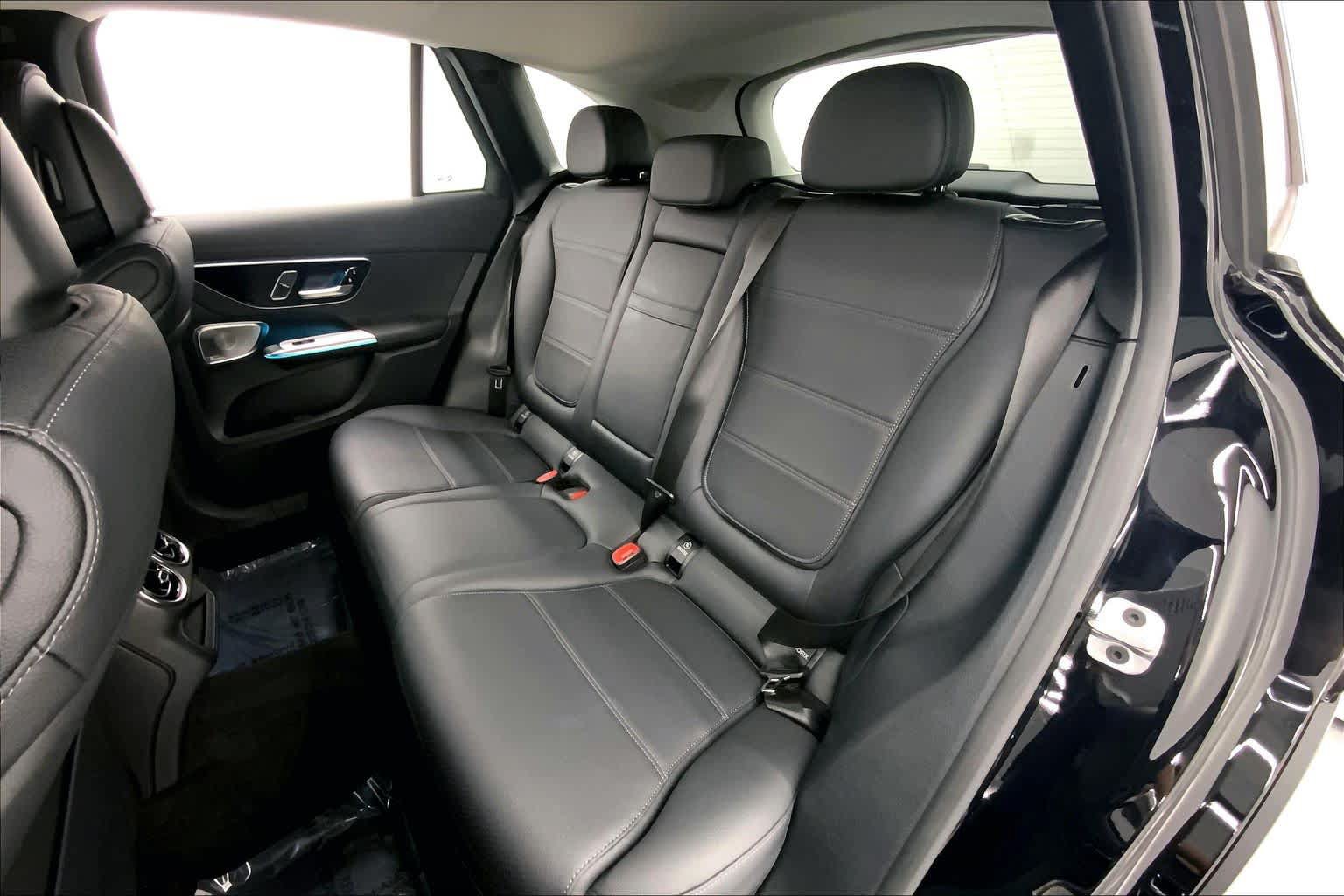 Used 2023 Mercedes-Benz GLC 300 image 18