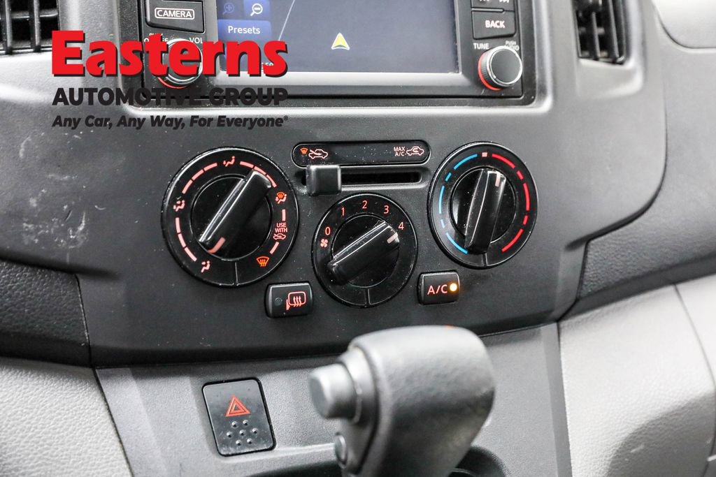 Used 2019 Nissan NV200 SV w/ Navigation Package image 20