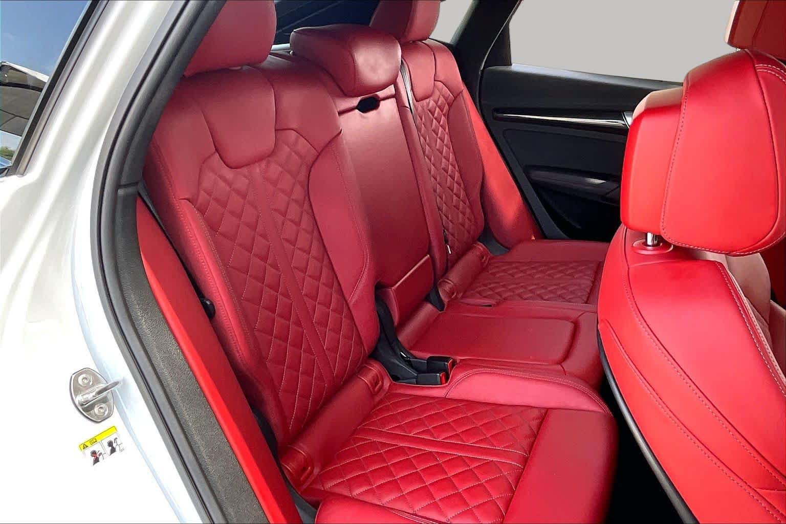 Used 2024 Audi SQ5 Prestige w/ Prestige Package AWD/4WD image 19