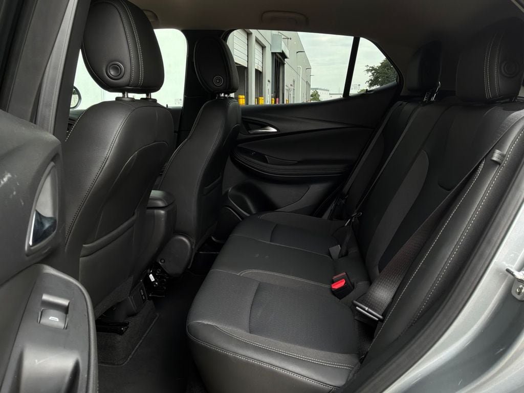 Used 2025 Buick Encore GX Preferred FWD image 10