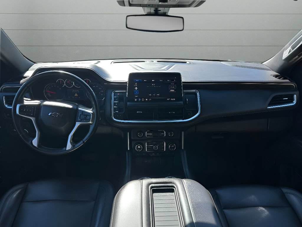 Used 2021 Chevrolet Tahoe Z71 w/ Luxury Package AWD/4WD image 16