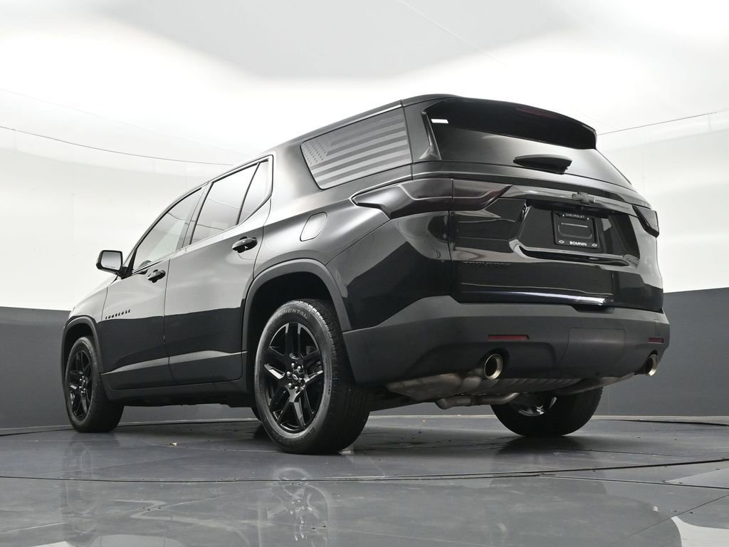 Used 2019 Chevrolet Traverse LS w/ LPO, Blackout Package FWD image 30