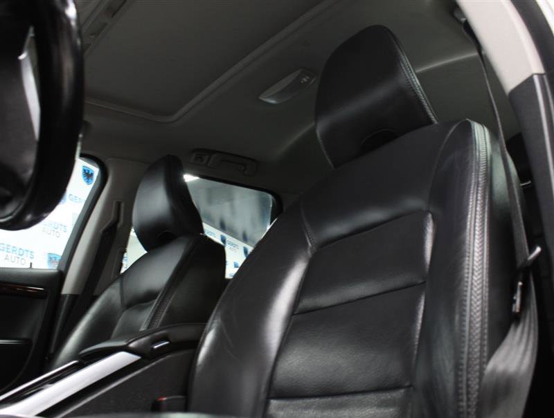 Used 2014 Volvo XC70 T6 w/ Climate Package image 8