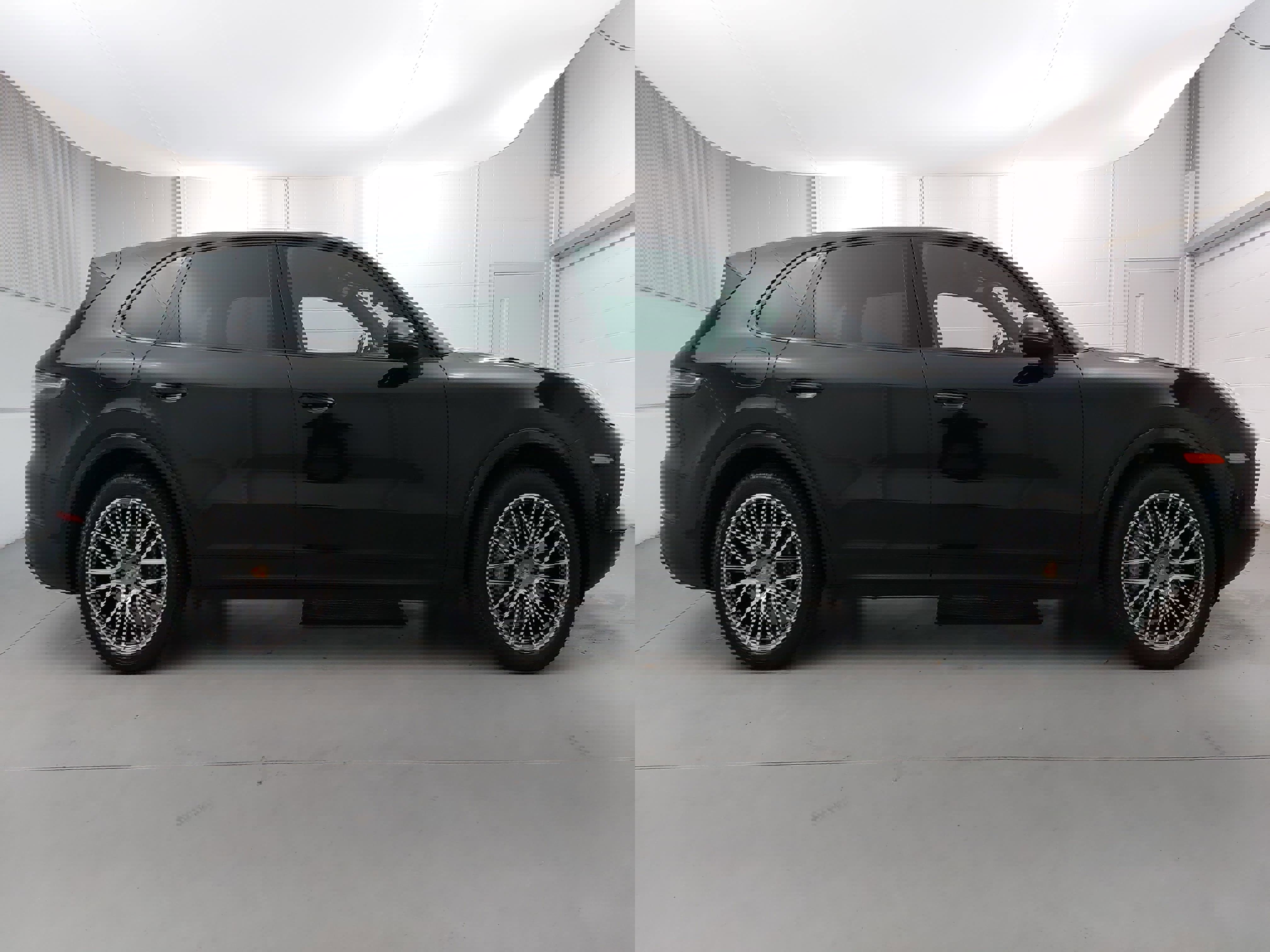 Used 2023 Porsche Cayenne Platinum Edition w/ Premium Package Plus image 8