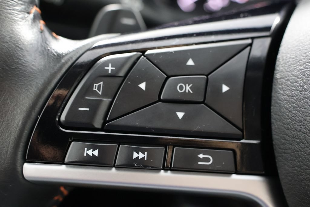 Used 2023 Nissan Altima 2.5 SR AWD/4WD image 11