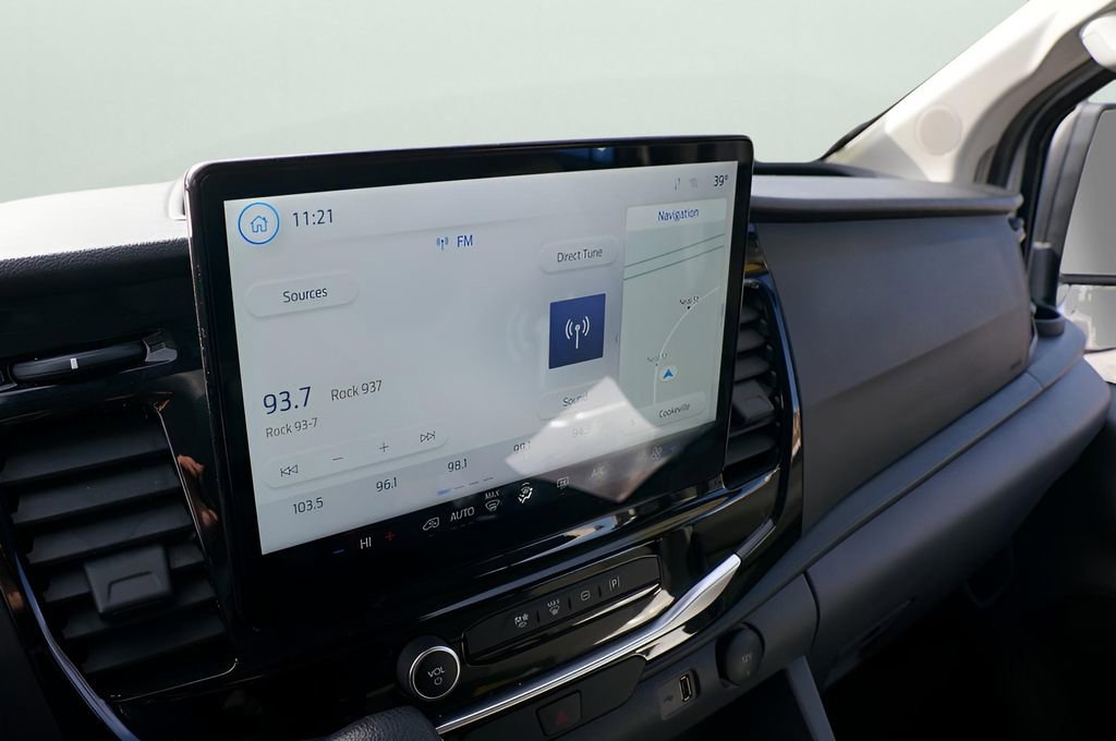 Used 2024 Ford Transit 350 XLT RWD image 19