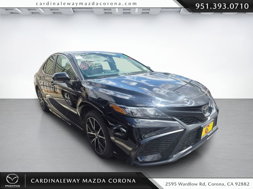 Used 2024 Toyota Camry SE