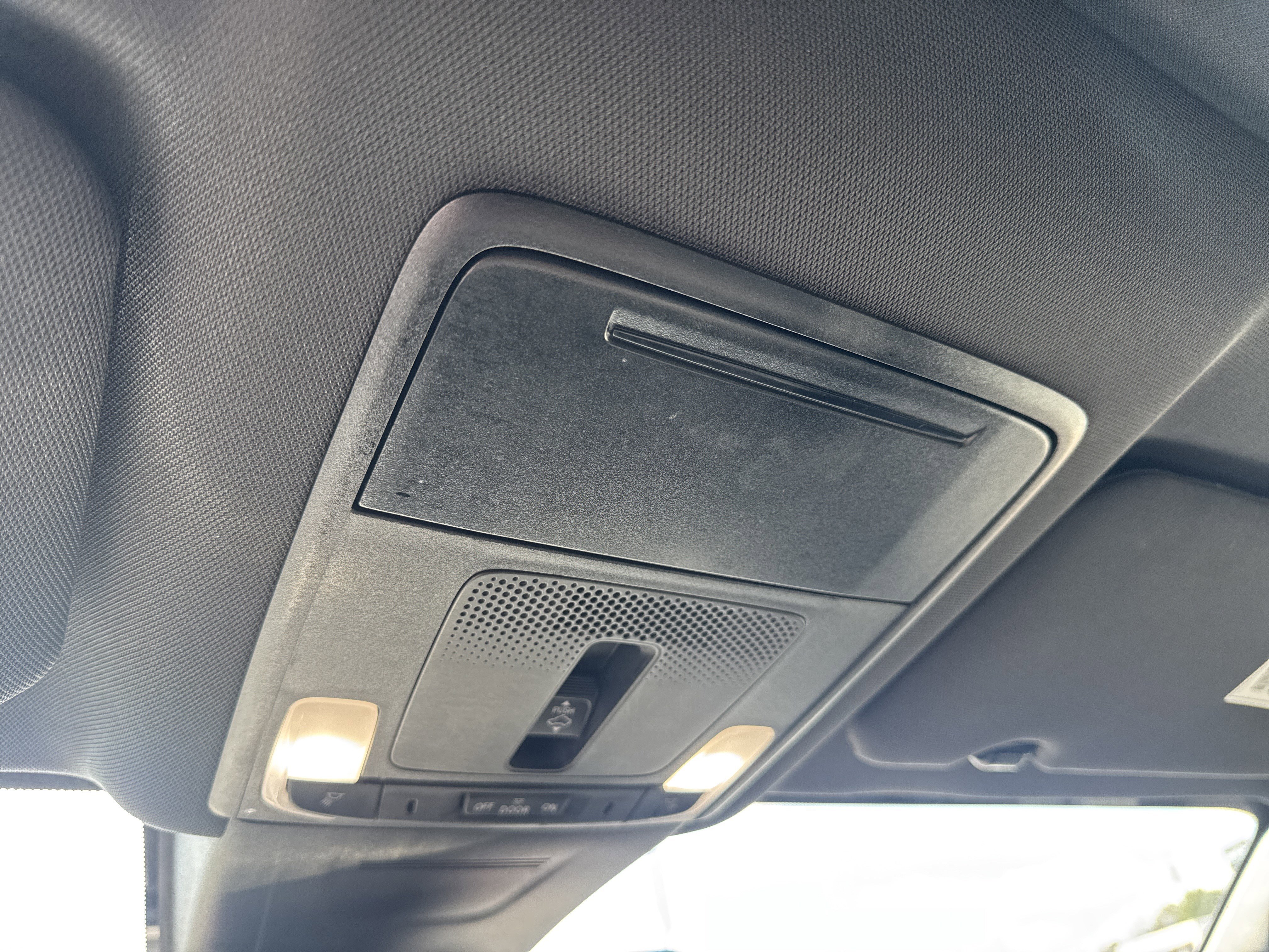 Used 2025 Honda CR-V Sport-L image 31