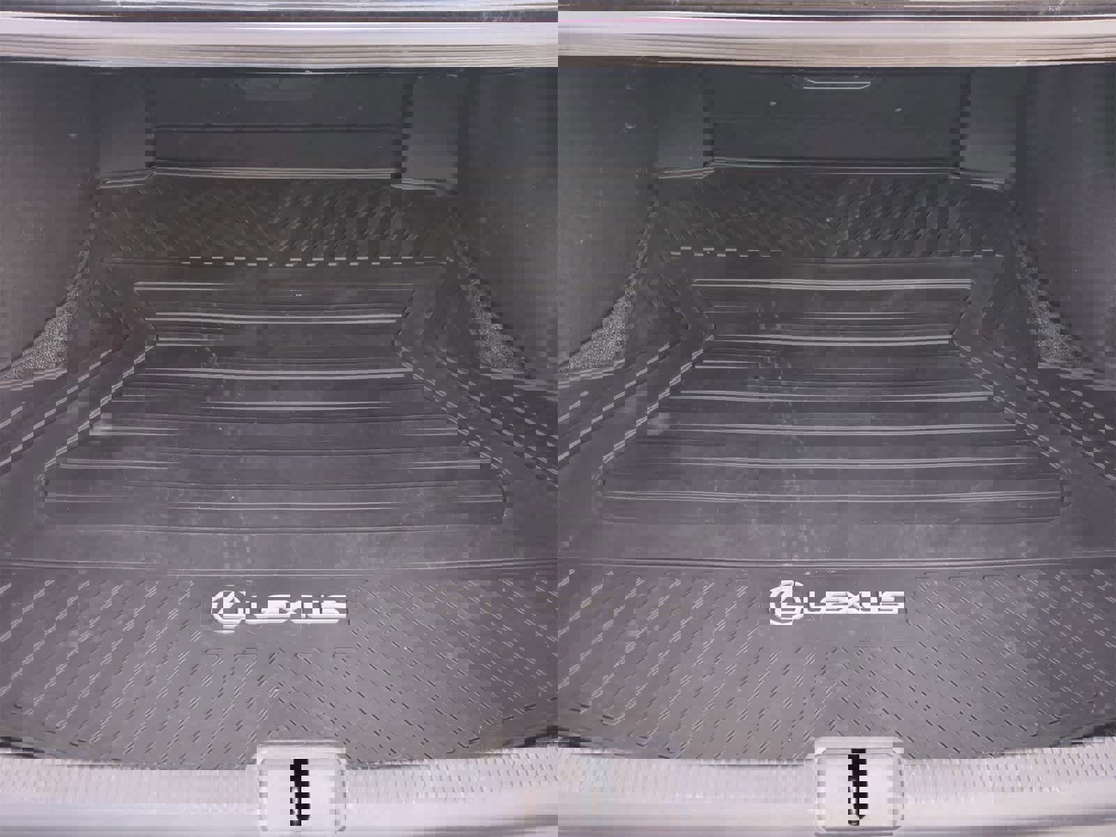 Used 2020 Lexus ES 350 w/ Premium Package image 35