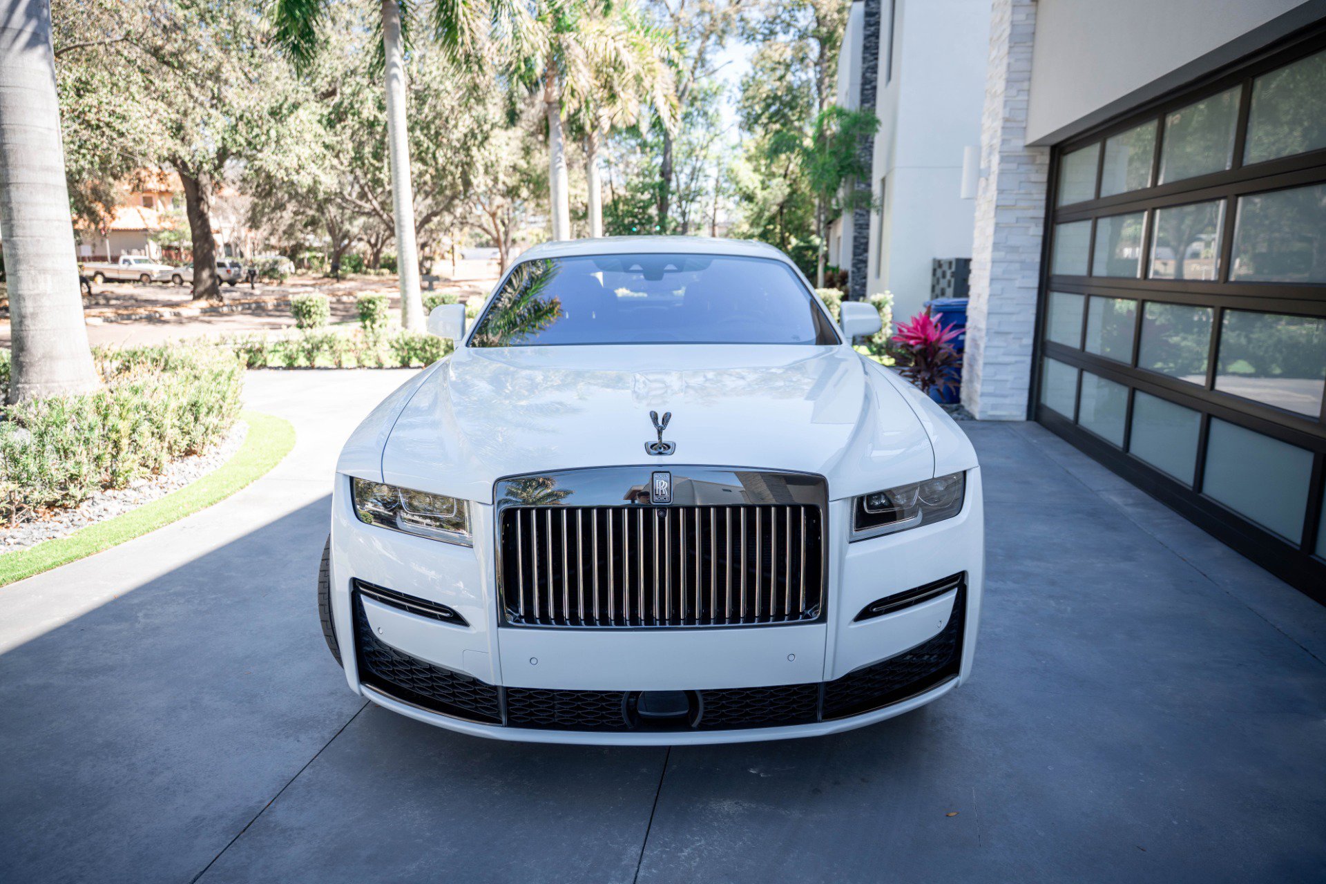 Used 2022 Rolls-Royce Ghost Black Badge image 10