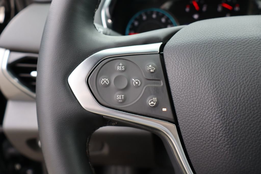 Used 2023 Chevrolet Traverse LT image 14