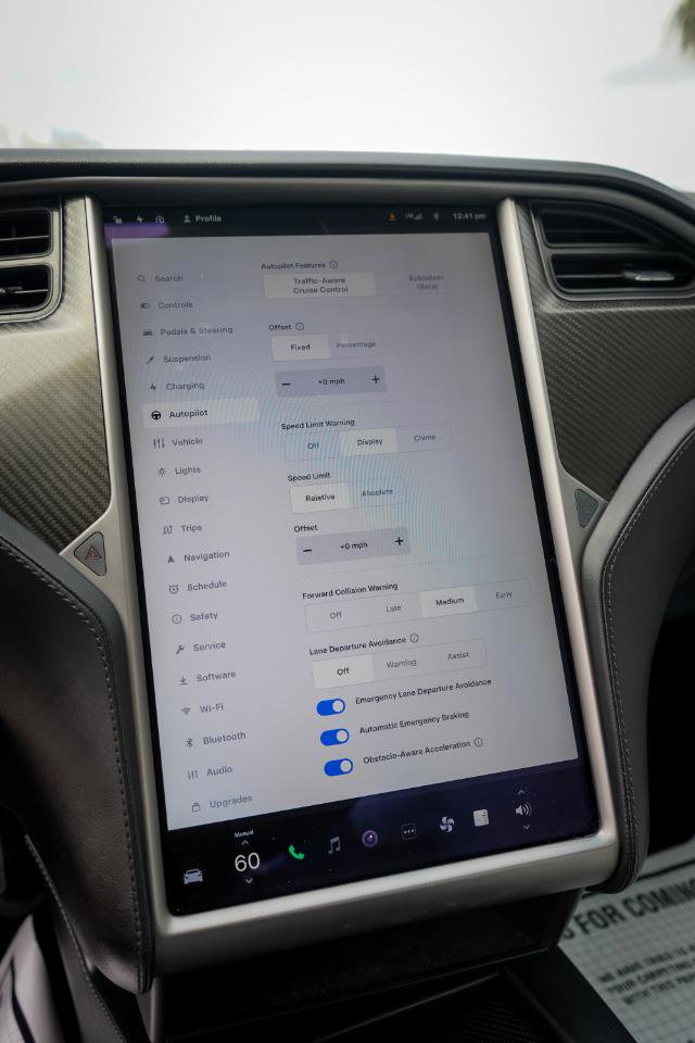 Used 2018 Tesla Model S 75D image 13